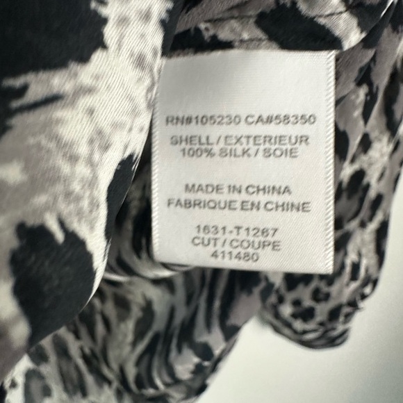 NEW Joie Purine Leopard Print Silk Blouse Size XS - Picture 5 of 6